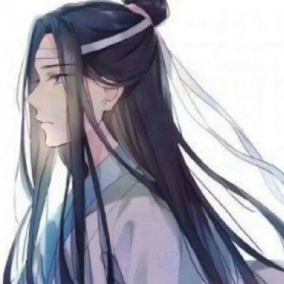 北京机场高速附近挂起中俄国旗